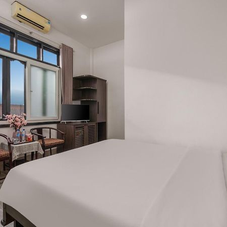 Kly Hotel Hue Exterior photo